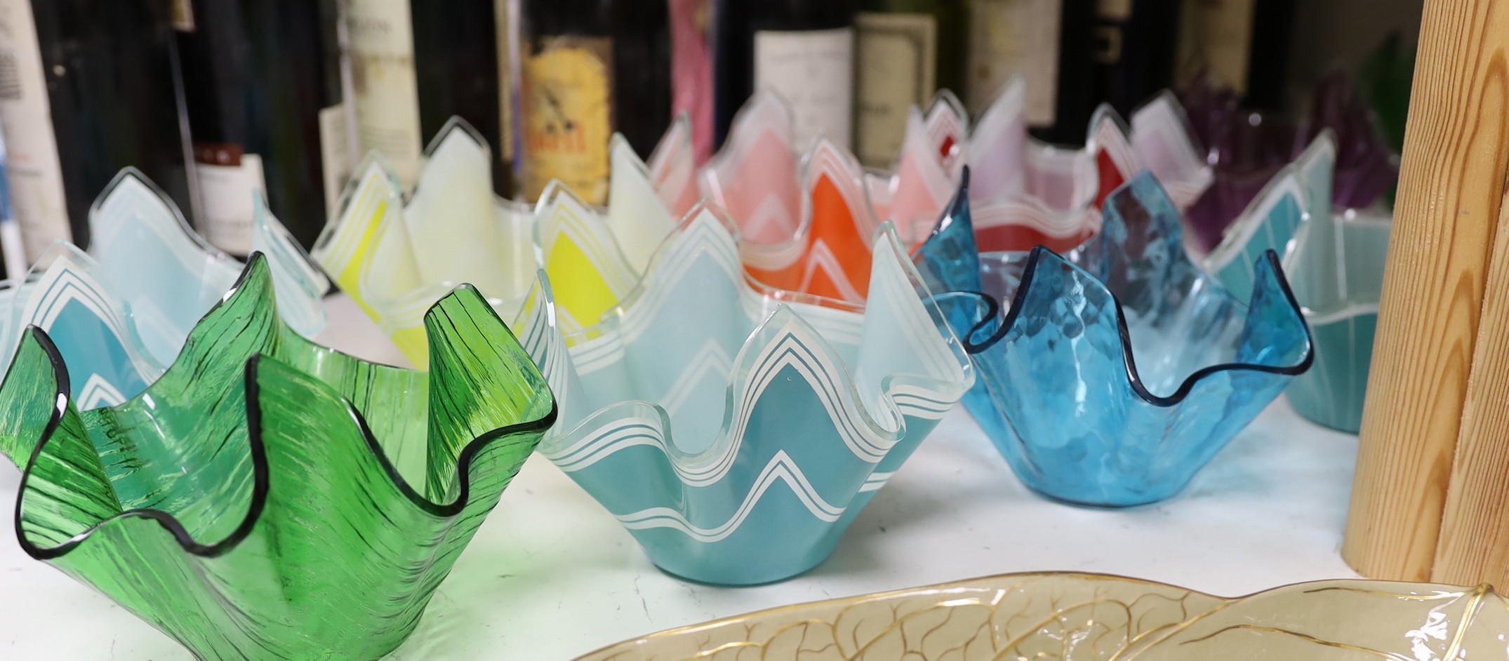 Twelve Chance glass handkerchief vases, approximately 10 cm high